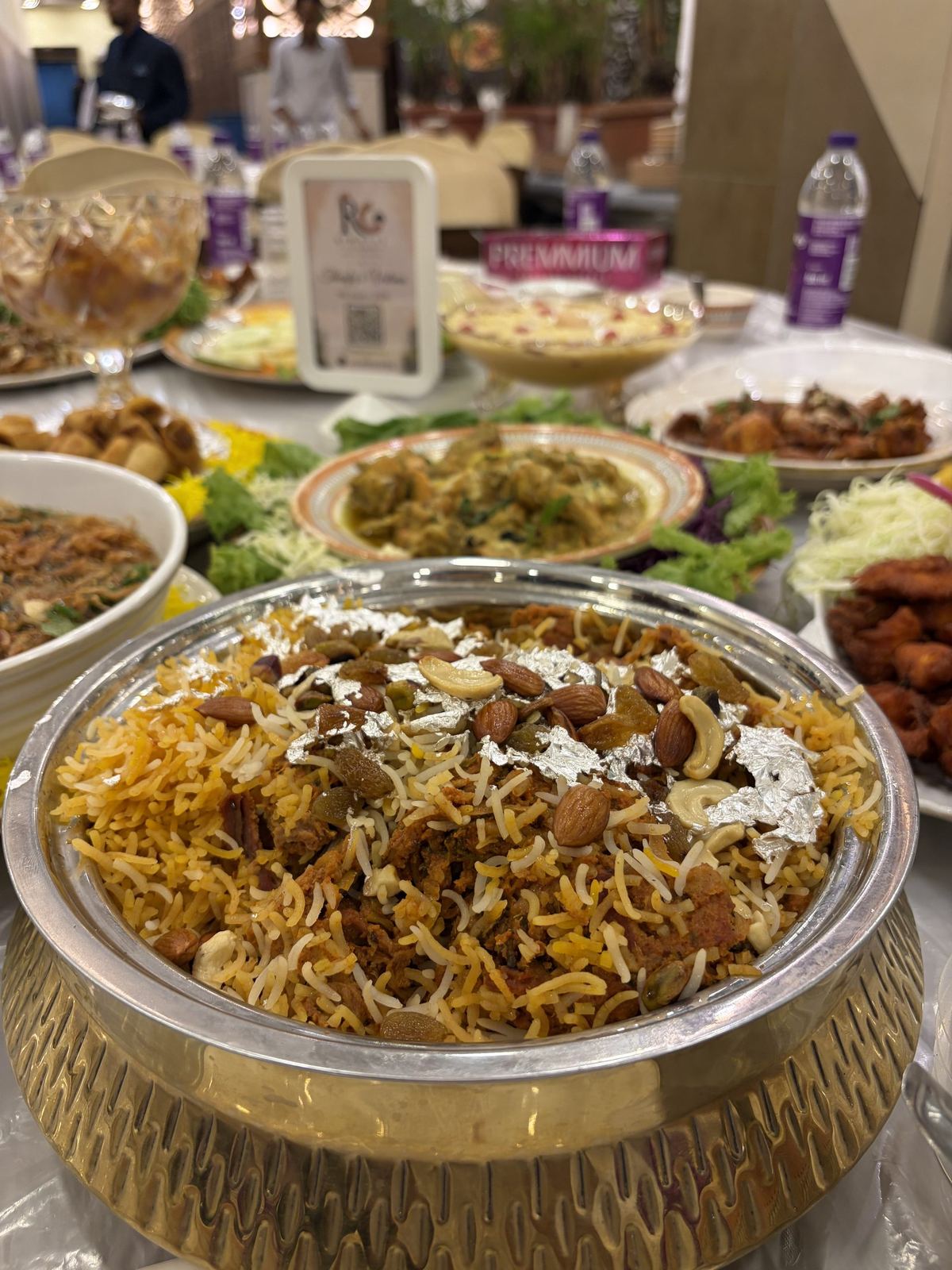 Nizami main table setup at a Riwayat Caterers valima reception