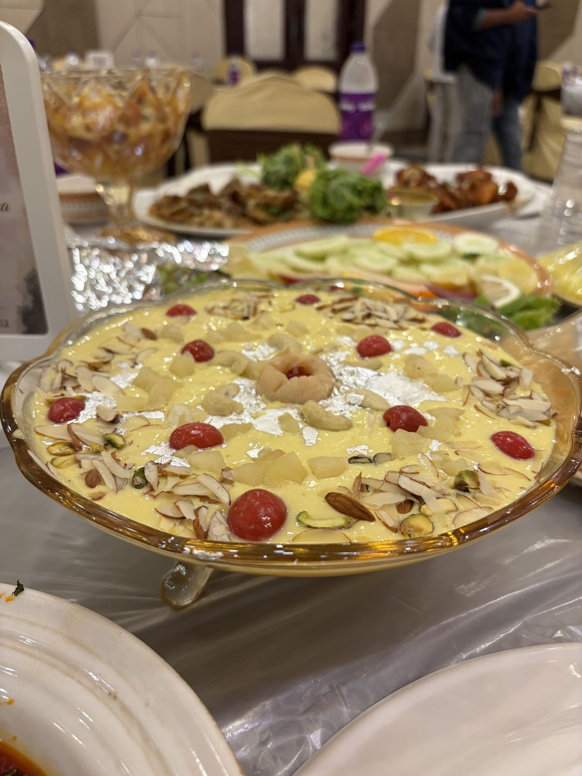 Live counter service at a Riwayat Caterers valima reception